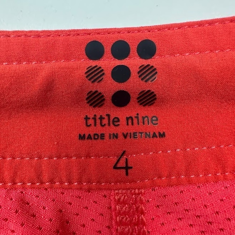 Title Nine Rogue Skort Womens 4 Coral Skirt Lightweight Nature Hiking Outdoor - Picture 6 of 11